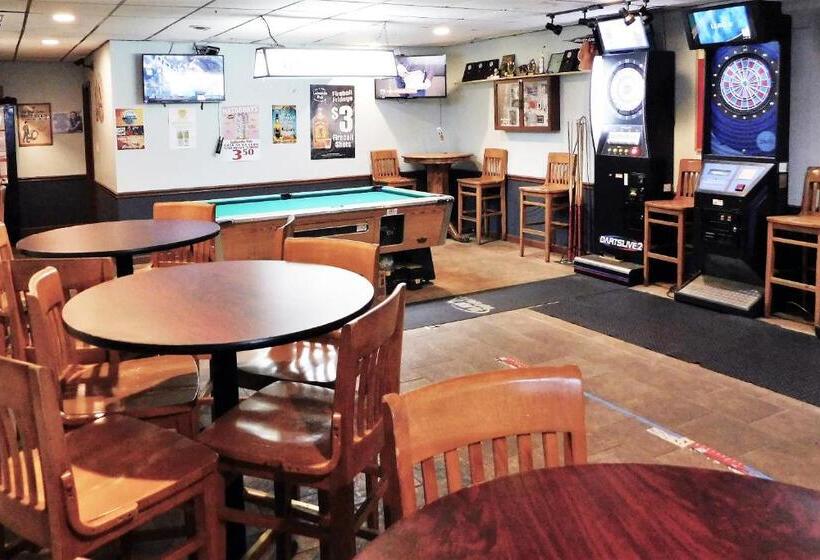 فندق Lakeview Inn