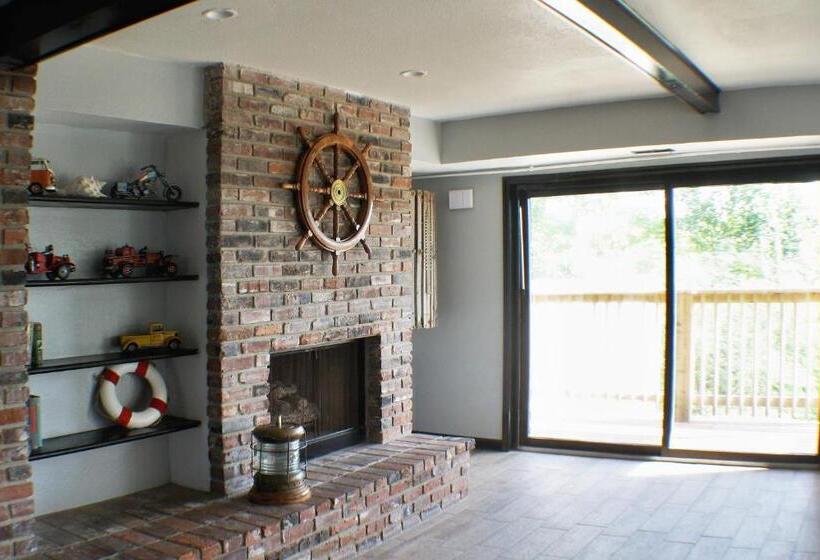 فندق Lakeview Inn