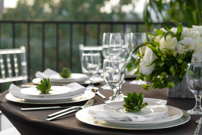 酒店 Le Parc At Melrose