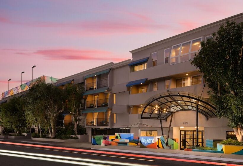 酒店 Le Parc At Melrose