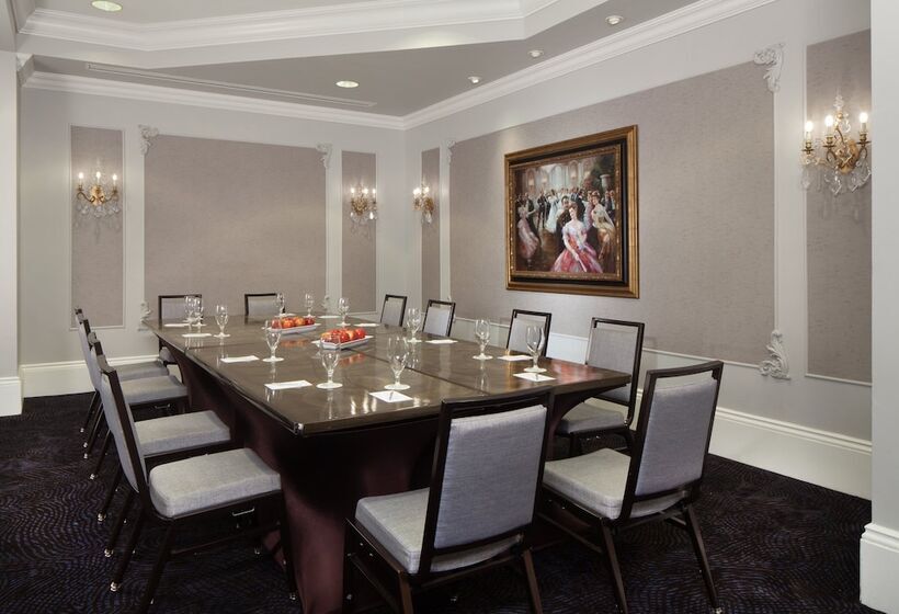 هتل Le Pavillon, New Orleans, A Tribute Portfolio