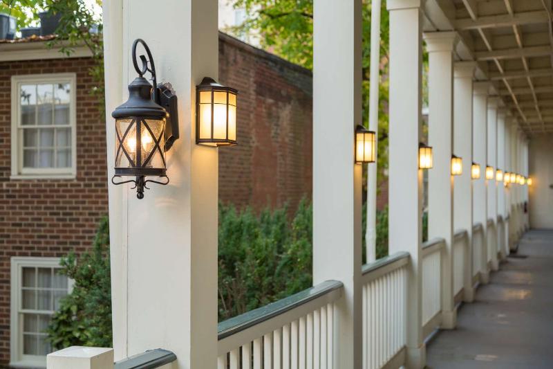 בית מלון כפרי Linden Row Inn