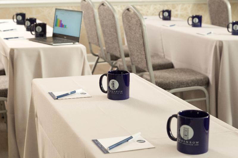 בית מלון כפרי Linden Row Inn