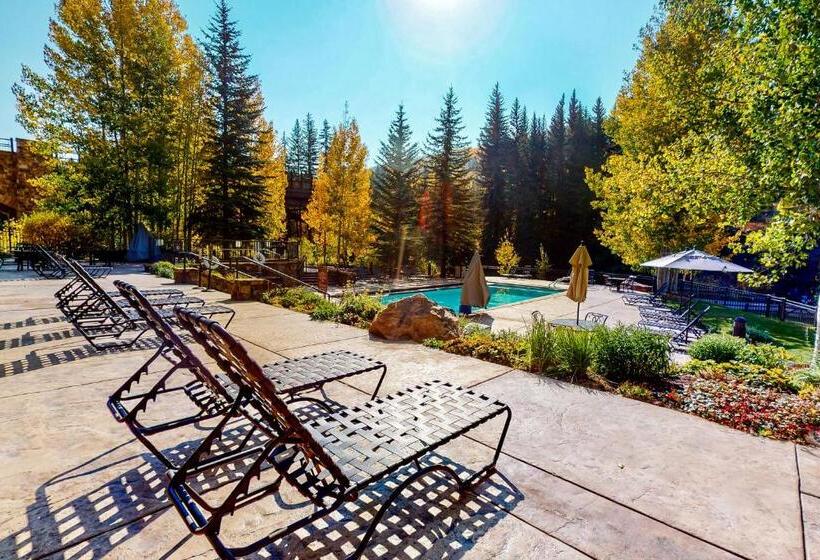 هتل Lion Square Lodge