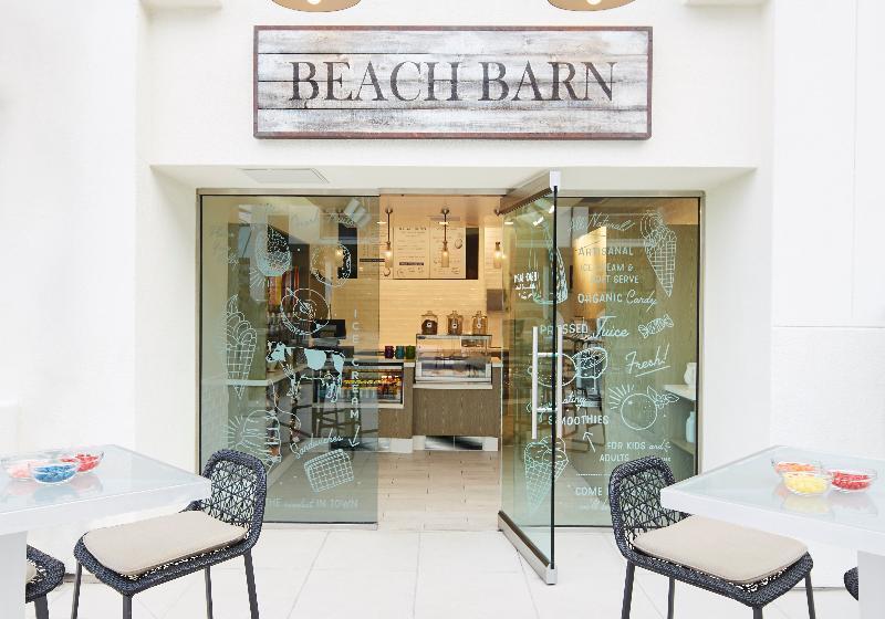 ホテル Regent Santa Monica Beach