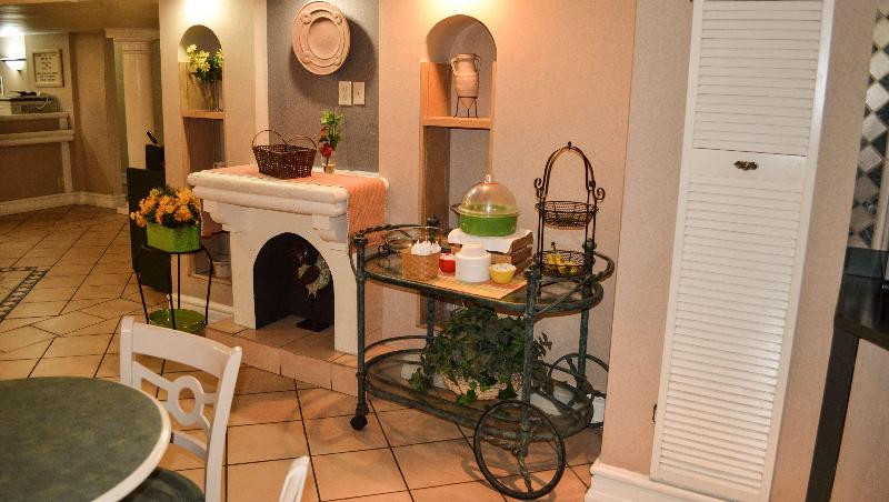 Magnuson Hotel Texarkana