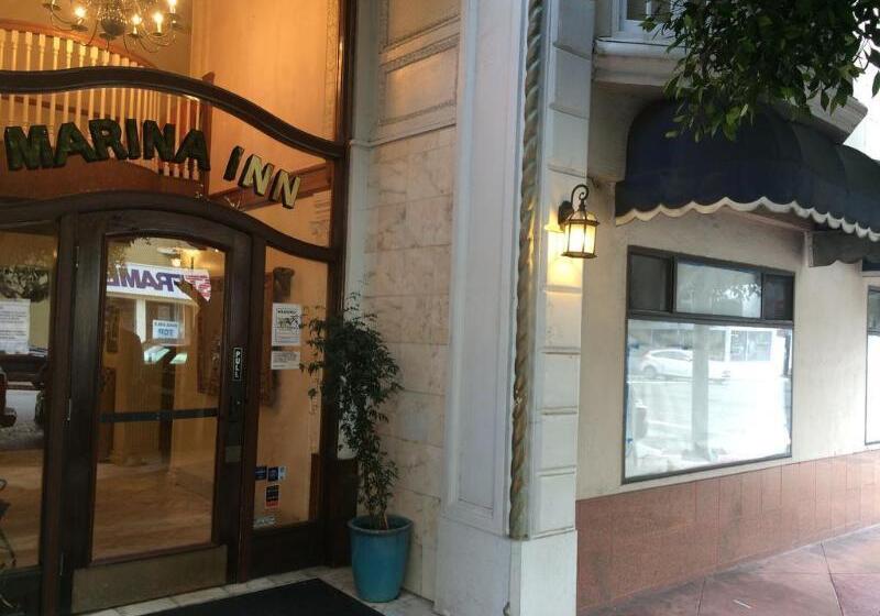 Отель Marina Inn