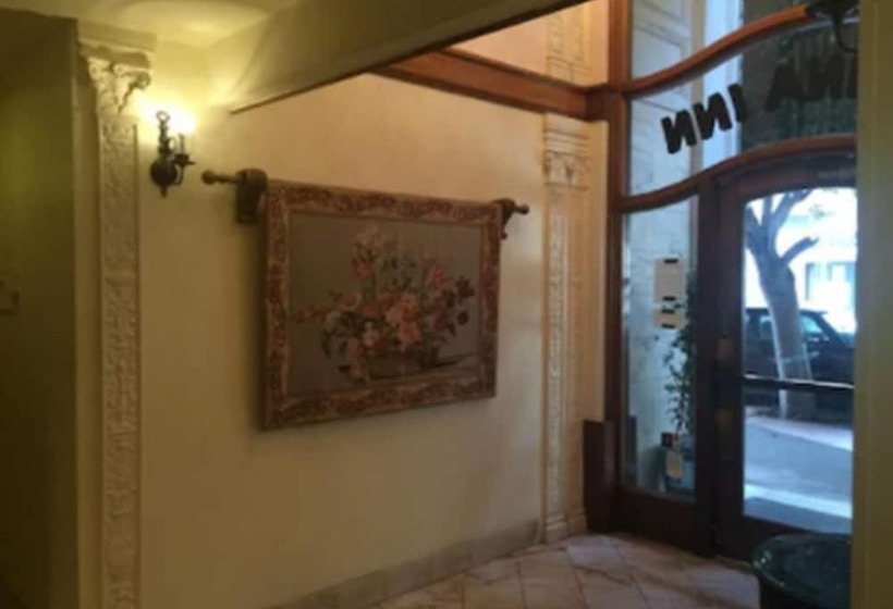 Отель Marina Inn