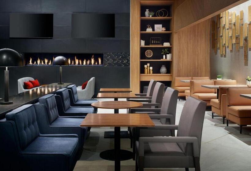 ホテル Marriott Kansas City Overland Park