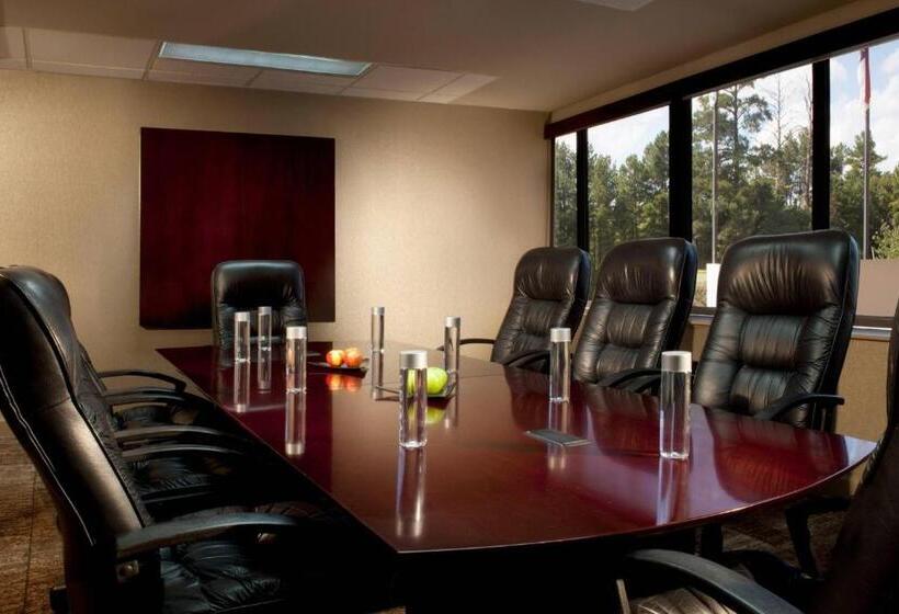 هتل Marriott Raleigh Durham Research Triangle Park