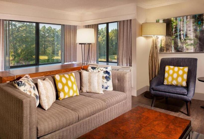 هتل Marriott Raleigh Durham Research Triangle Park