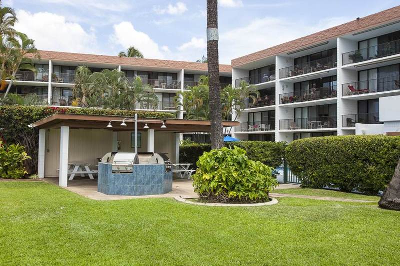 Hotel Maui Parkshore Condos