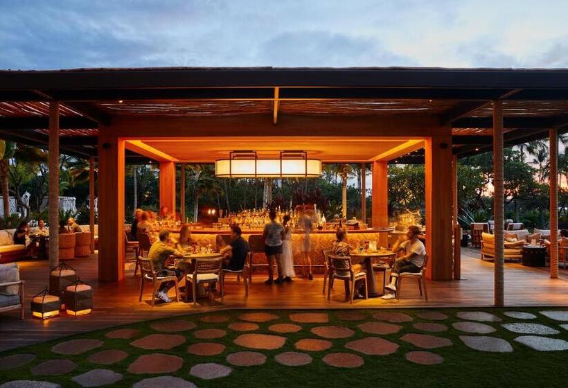 בית מלון כפרי Mauna Lani, Auberge Resorts Collection