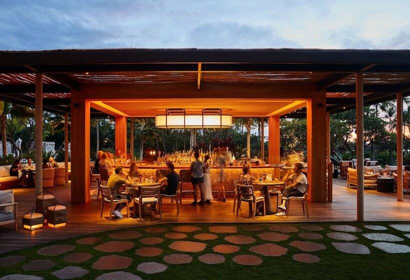 בית מלון כפרי Mauna Lani, Auberge Resorts Collection