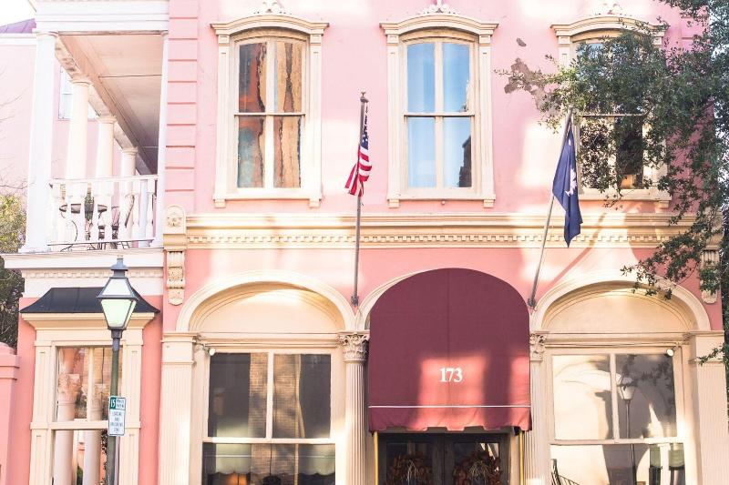 Отель Meeting Street Inn