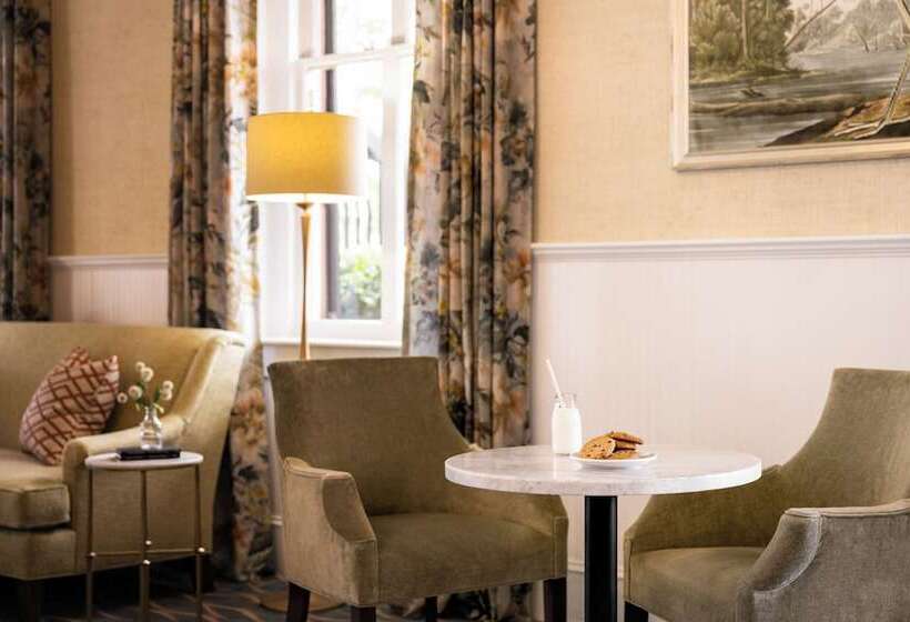 Отель Meeting Street Inn