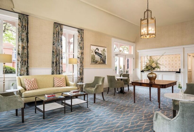 Отель Meeting Street Inn