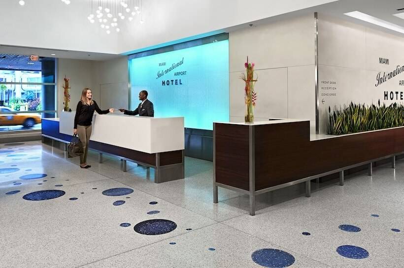 Отель Miami International Airport