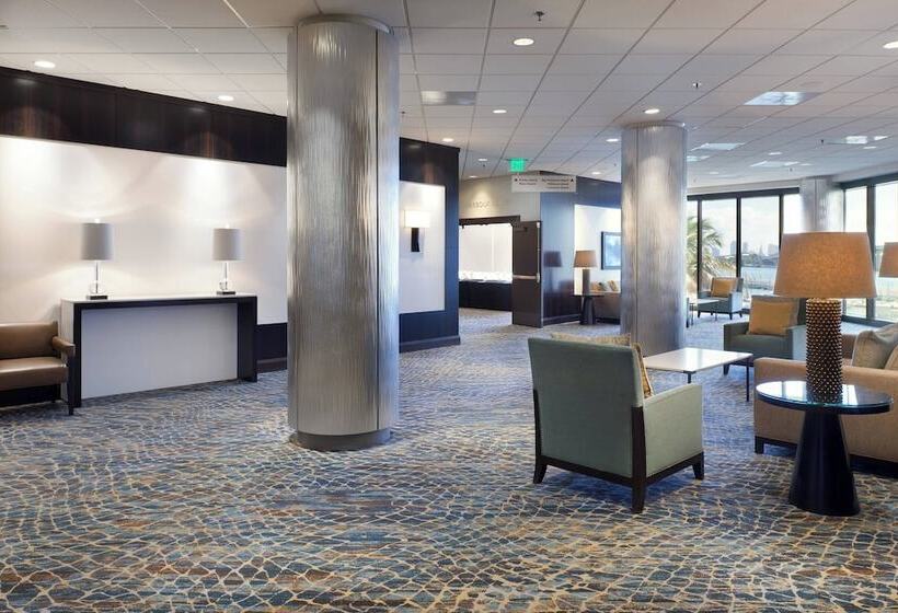 فندق Miami Marriott Biscayne Bay