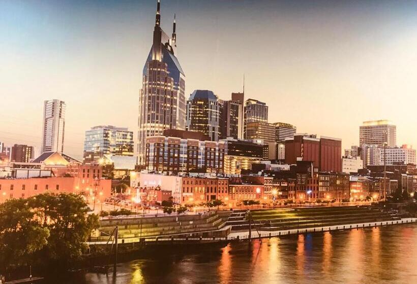 هتل Millennium Maxwell House Nashville