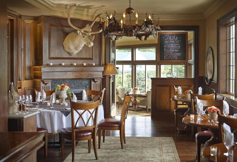 Отель Mirror Lake Inn Resort And Spa