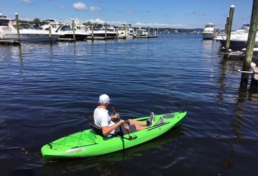 ホテル Molly Pitcher Inn