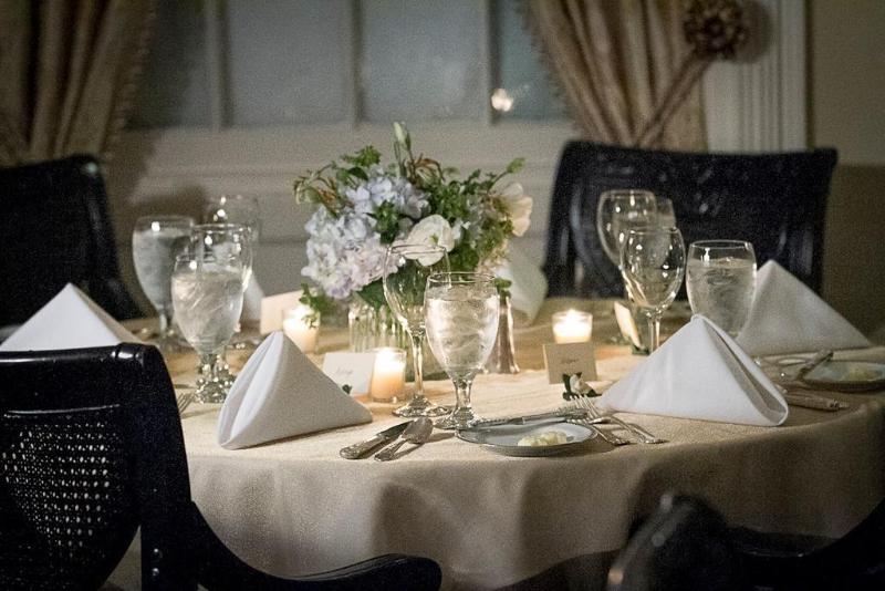 فندق Monmouth Historic Inn