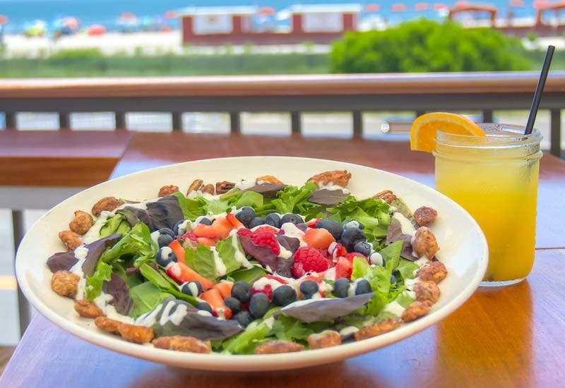 酒店 Montreal Beach Resort