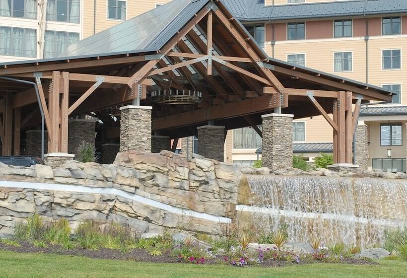 فندق Mount Airy Casino Resort   Adults Only 21 Plus