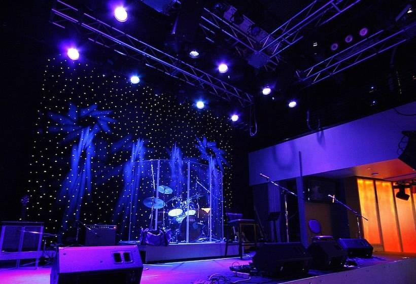 فندق Mount Airy Casino Resort   Adults Only 21 Plus