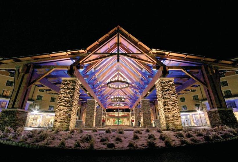 فندق Mount Airy Casino Resort   Adults Only 21 Plus