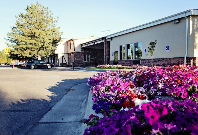 酒店 National 9 Inn Price