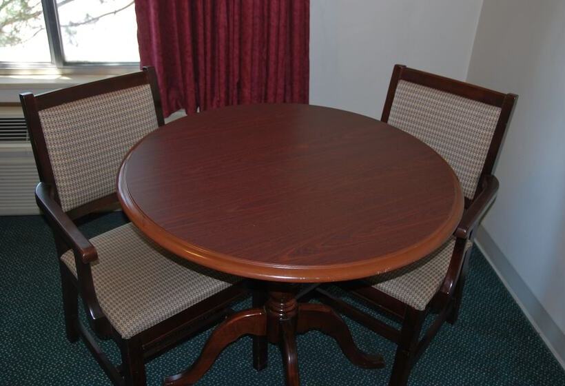 ホテル National 9 Inn Price