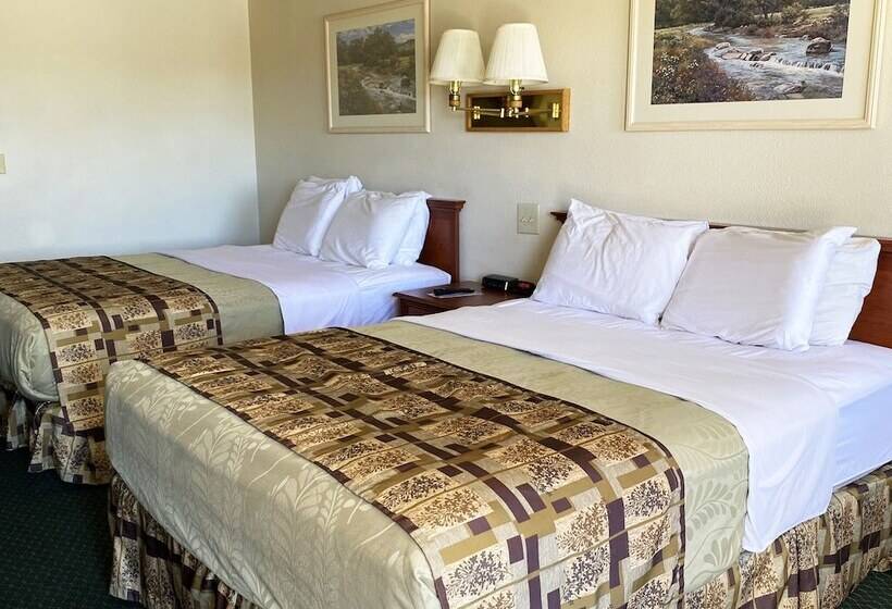 酒店 National 9 Inn Price