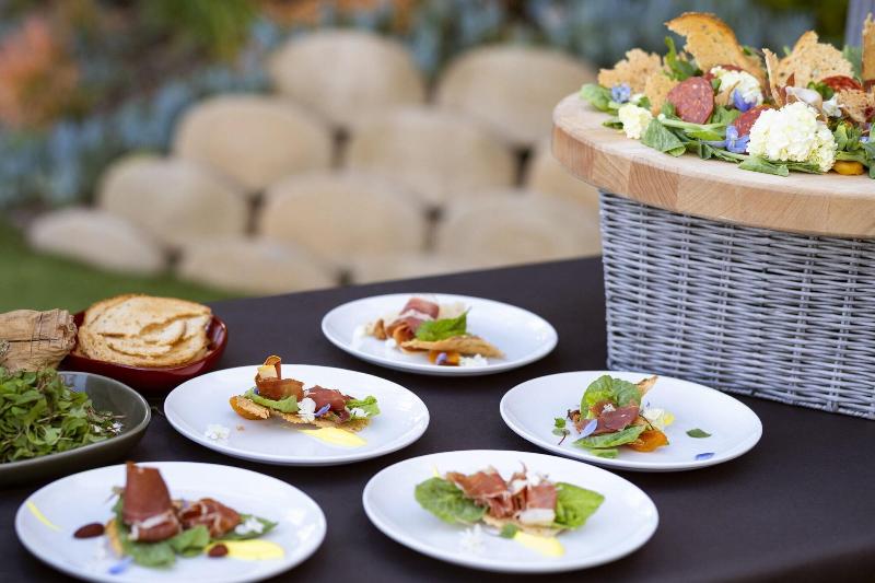 فندق Newport Beach Marriott Bayview