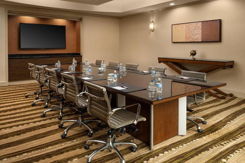 فندق Newport Beach Marriott Bayview