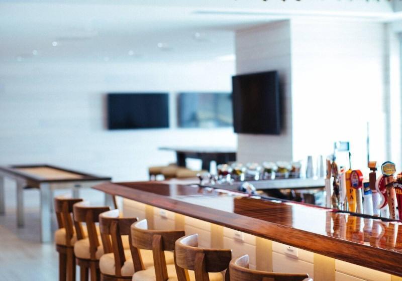 Newport Marriott Hotel & Spa