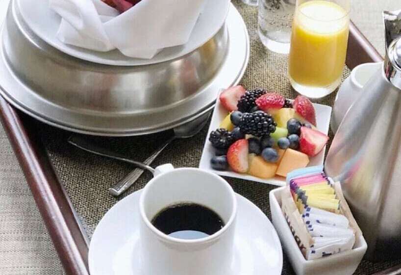 فندق Omni La Mansion Del Rio