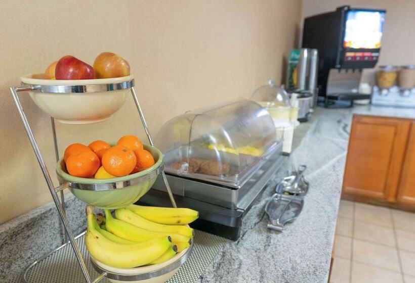 ホテル Quality Inn