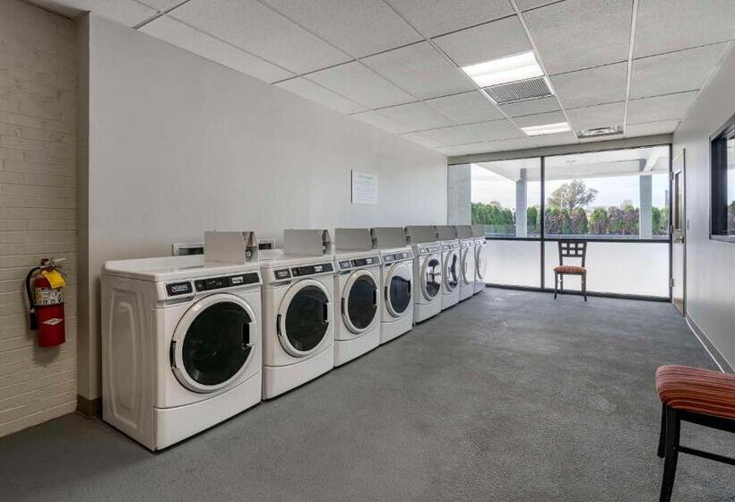 酒店 Quality Inn Lexington Horse Park