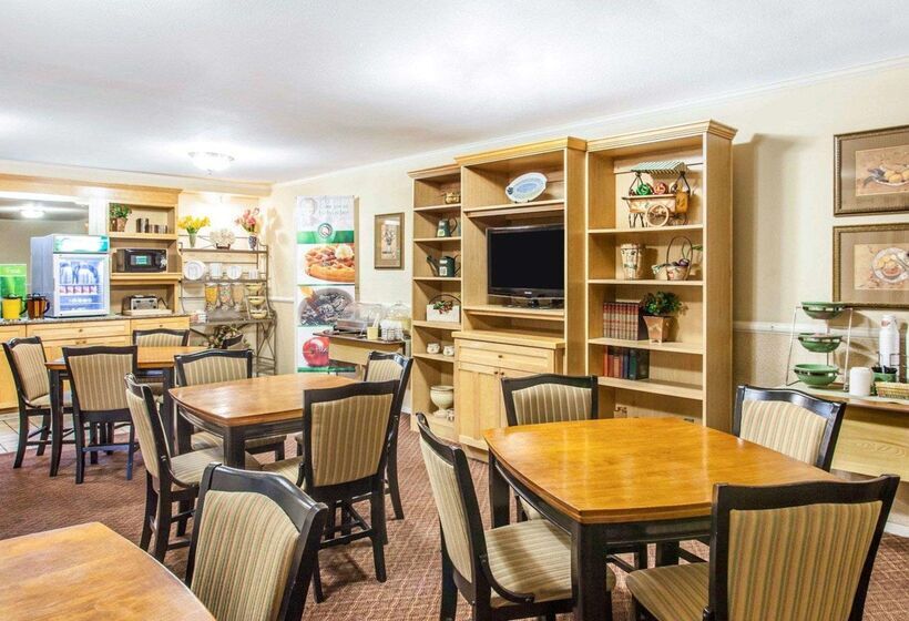 فندق Quality Inn Mount Vernon