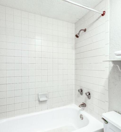 فندق Quality Inn Nacogdoches Near University