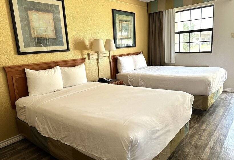 فندق Quality Inn Nacogdoches Near University