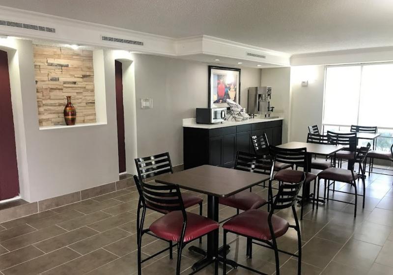 فندق Red Roof Inn Houston North   Fm1960 & I 45