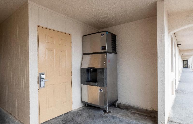 فندق Red Roof Inn Houston North   Fm1960 & I 45