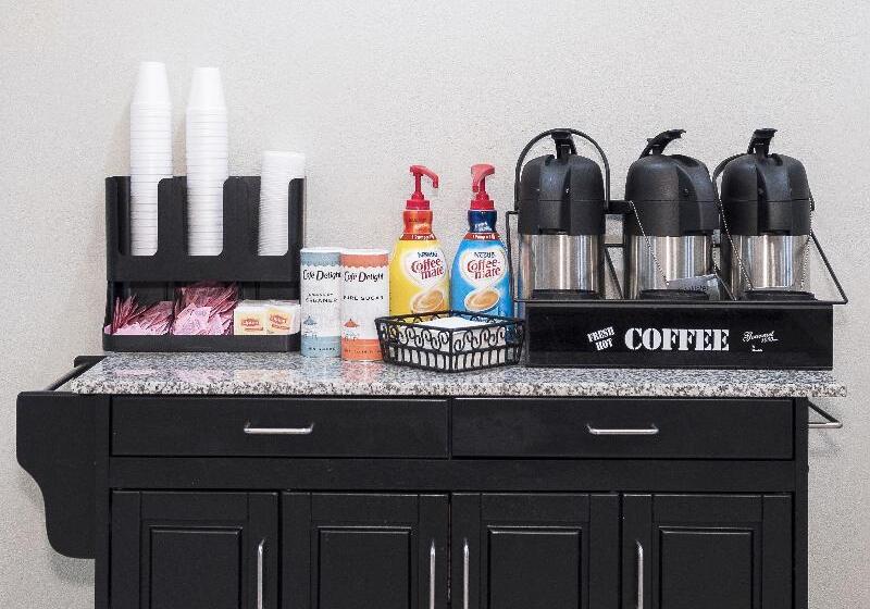 فندق Red Roof Inn Tampa Bay  St Petersburg