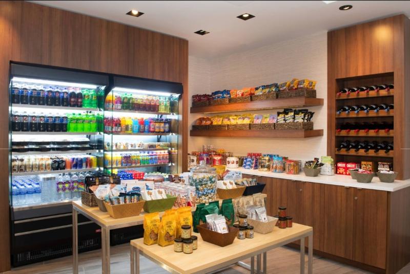 فندق Renaissance Newport Beach