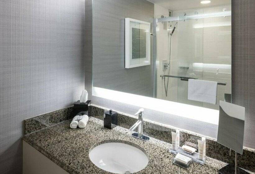 酒店 Richmond Marriott