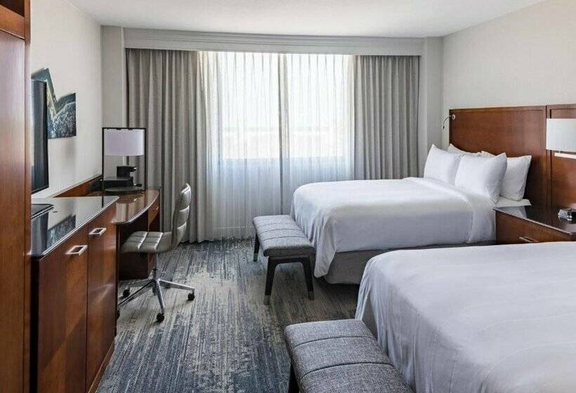 酒店 Richmond Marriott