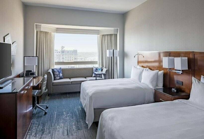 酒店 Richmond Marriott